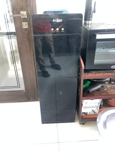 Super Asia 3tap water dispenser 10  by 10 condition