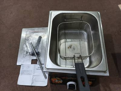 I want to sell my mini Gas fryer only 9 days used