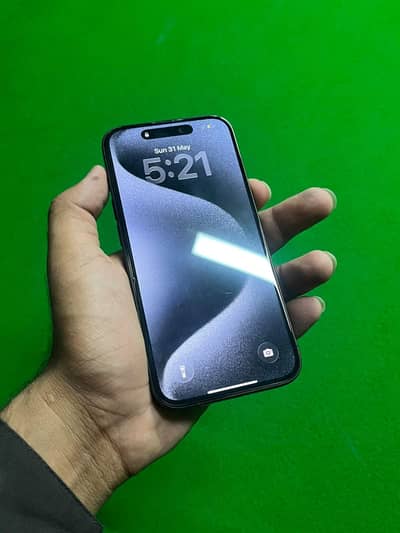 Apple iPhone 15 Pro
