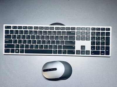 Dell Premier Wireless Keyboard + Mouse Combo - Mint Condition A+
