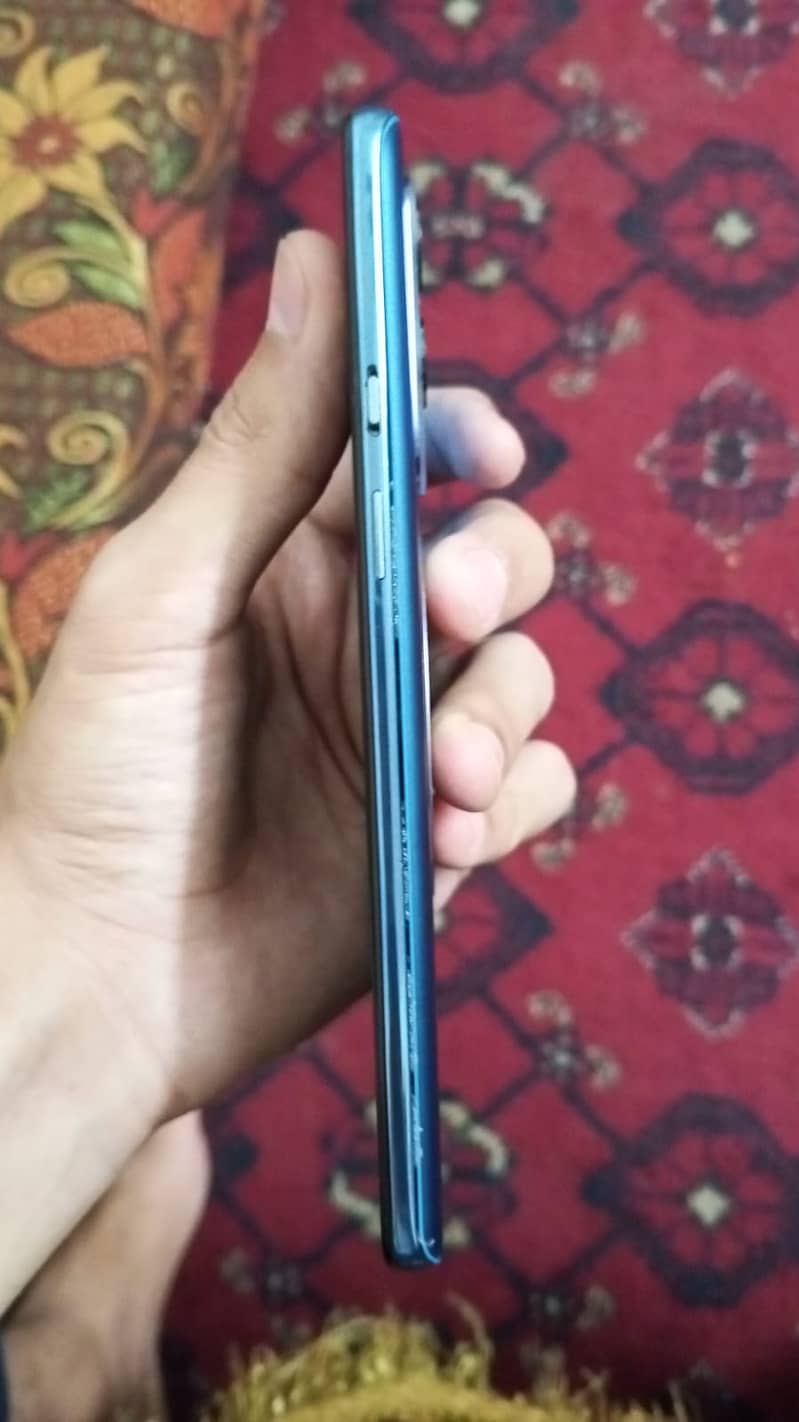 One Plus 9 4