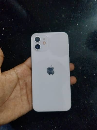 Apple iPhone 12