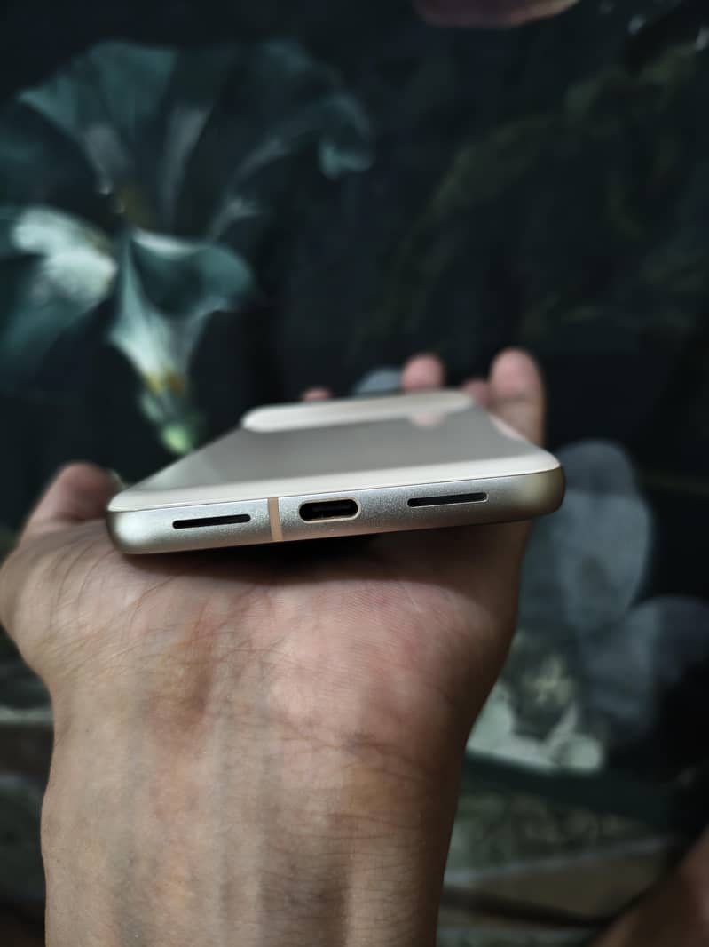 Google Pixel 8 3