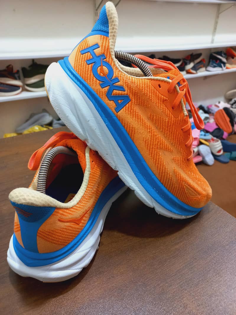 Hoka Shoes 0