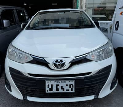Toyota yaris 1.3 ATIV