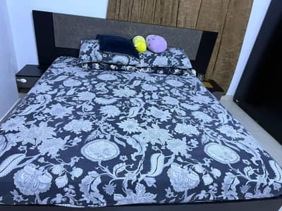 bed with spring matters