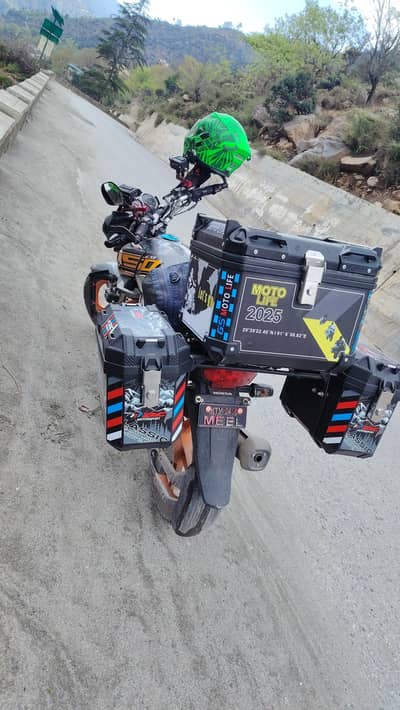 tail & side boxes for all kind of bikes complete fitting
