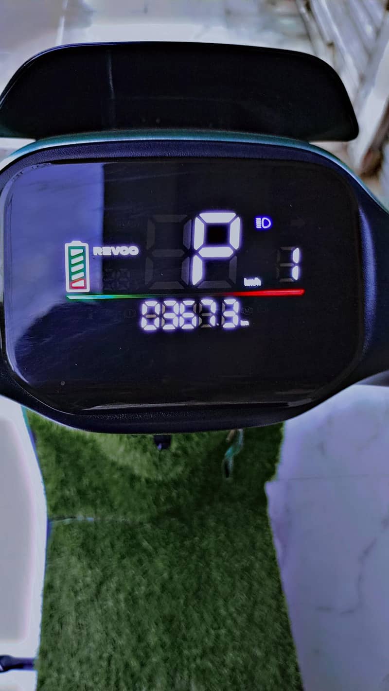 scooty 3