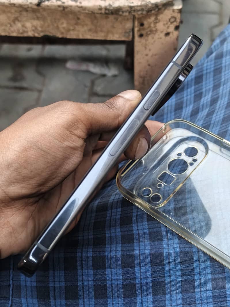 Google Pixel 9 Pro 6