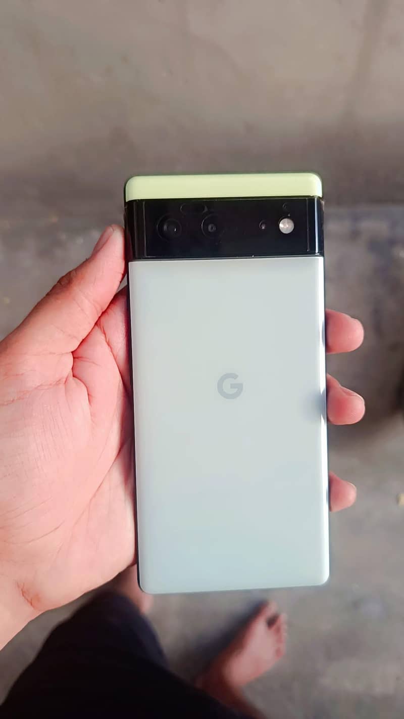 Google Pixel 6 0