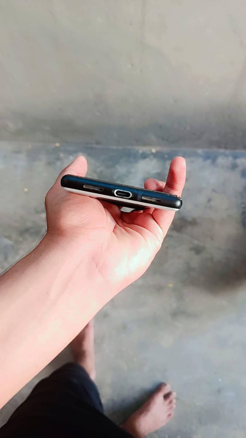Google Pixel 6 3