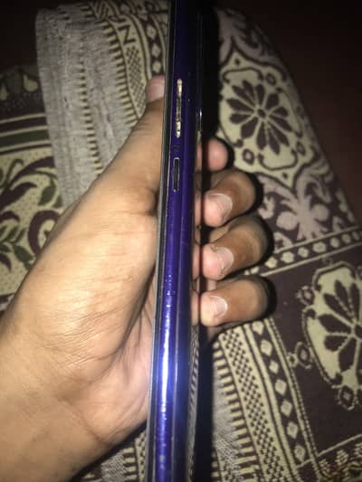 Vivo V15