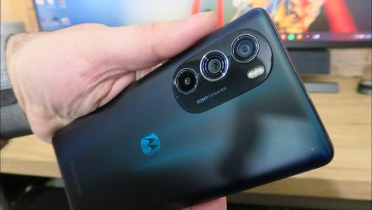 Moto edge 30 pro 5G 8/512
