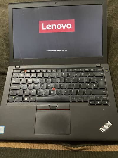 Lenevo x270 256gb ssd