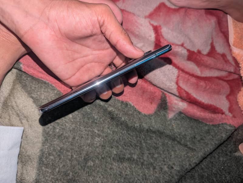 One Plus 7T 3