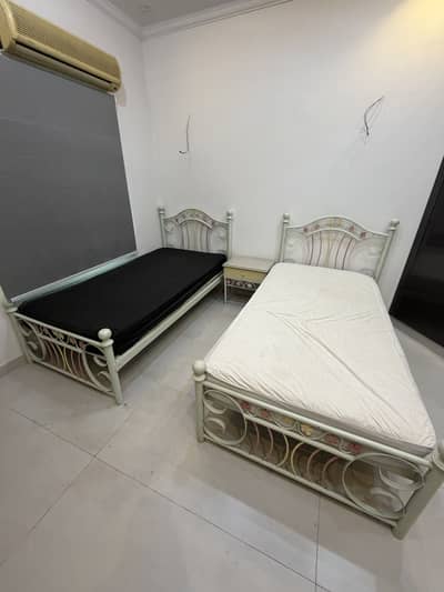 Single beds set