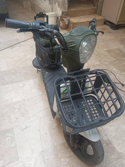 scooty for sell