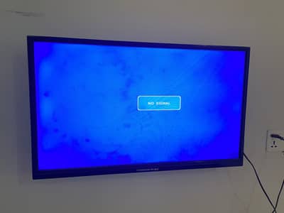 Changhong Ruba 32 Inch LCD