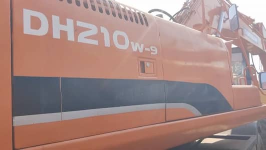 Excavator DH210w-9