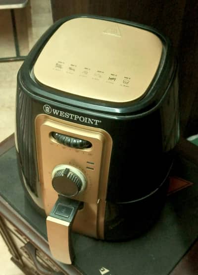 BEST OFFER … WESTPOINT DELUXE AIR FRYER (MODEL WF-5255) 1425 WATTS!!!