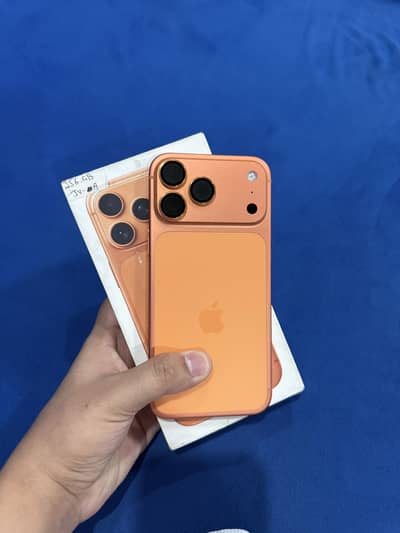 Apple iPhone 17 Pro Max Jv 256gb complete box/ WhatsApp 0318/54/40/994