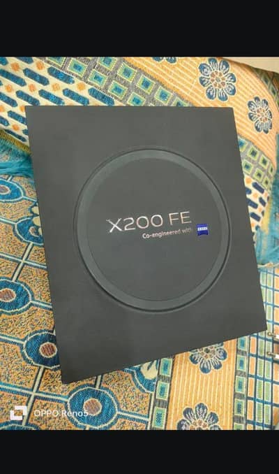 Vivo X200