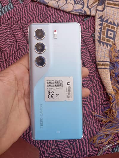 Tecno CAMON 40 Pro