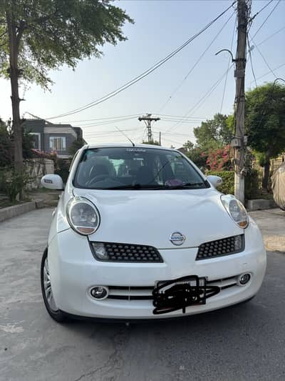 Nissan March 2009