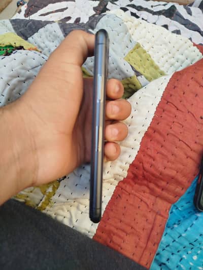 Apple iPhone 11 Pro