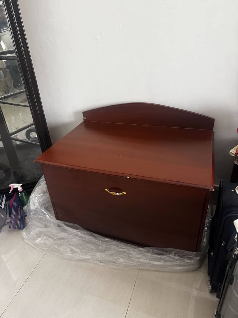 Table type shoes Rack 0