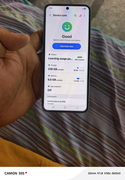 Samsung Mobile Z Flip 6