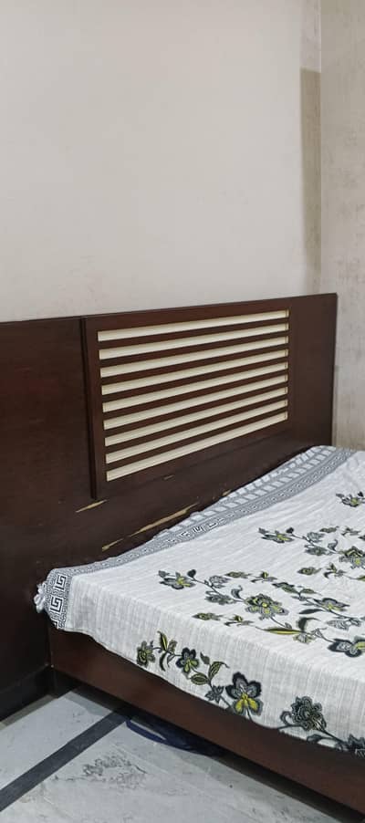 wooden bed