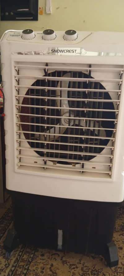 AC dc ha bilkul new condition ma
