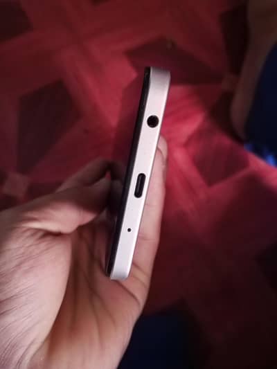 Vivo y04