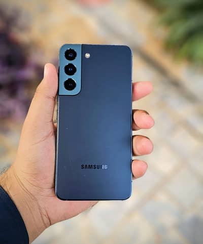 Samsung Mobile S22