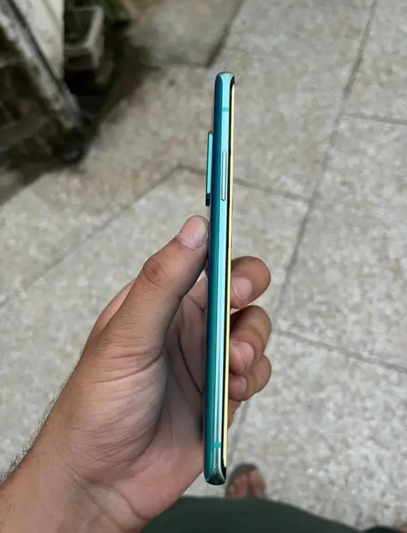 OnePlus 8 1