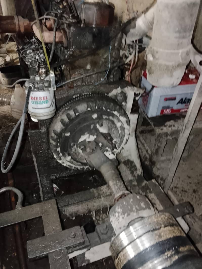 Tractor engine 2