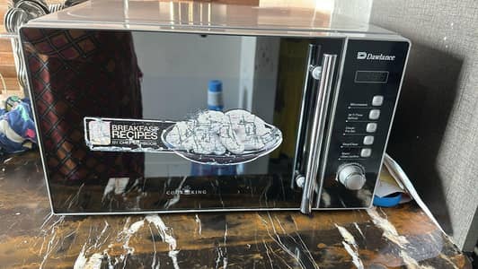 Microwaves Net & Clean Condition