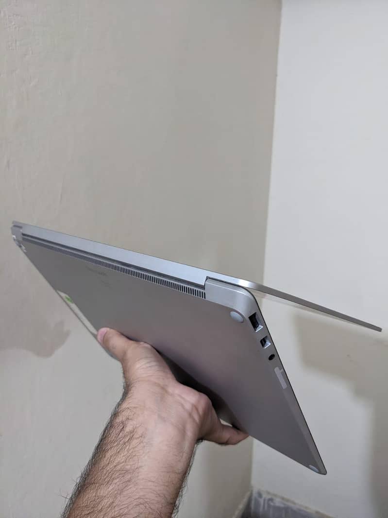 Surface Laptop 2 6