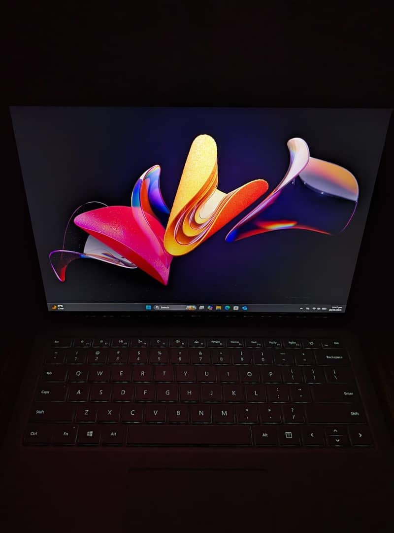 Surface Laptop 2 8