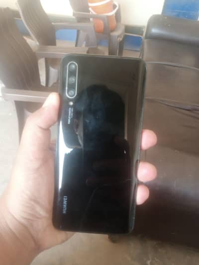 Huawie Y9s (6/128) with box charger 03064905051
