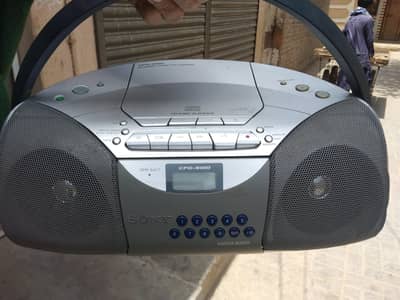 Tape recorder CD player Radio