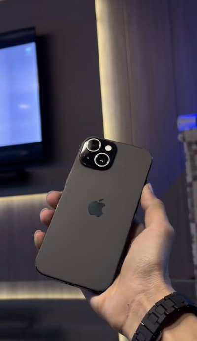 Apple iPhone 15