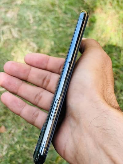 Apple iPhone 11 Pro