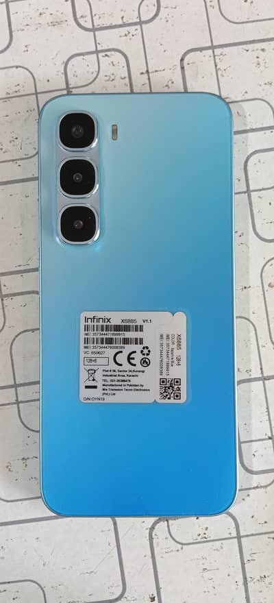 Infinix hot 60 pro (8/128)