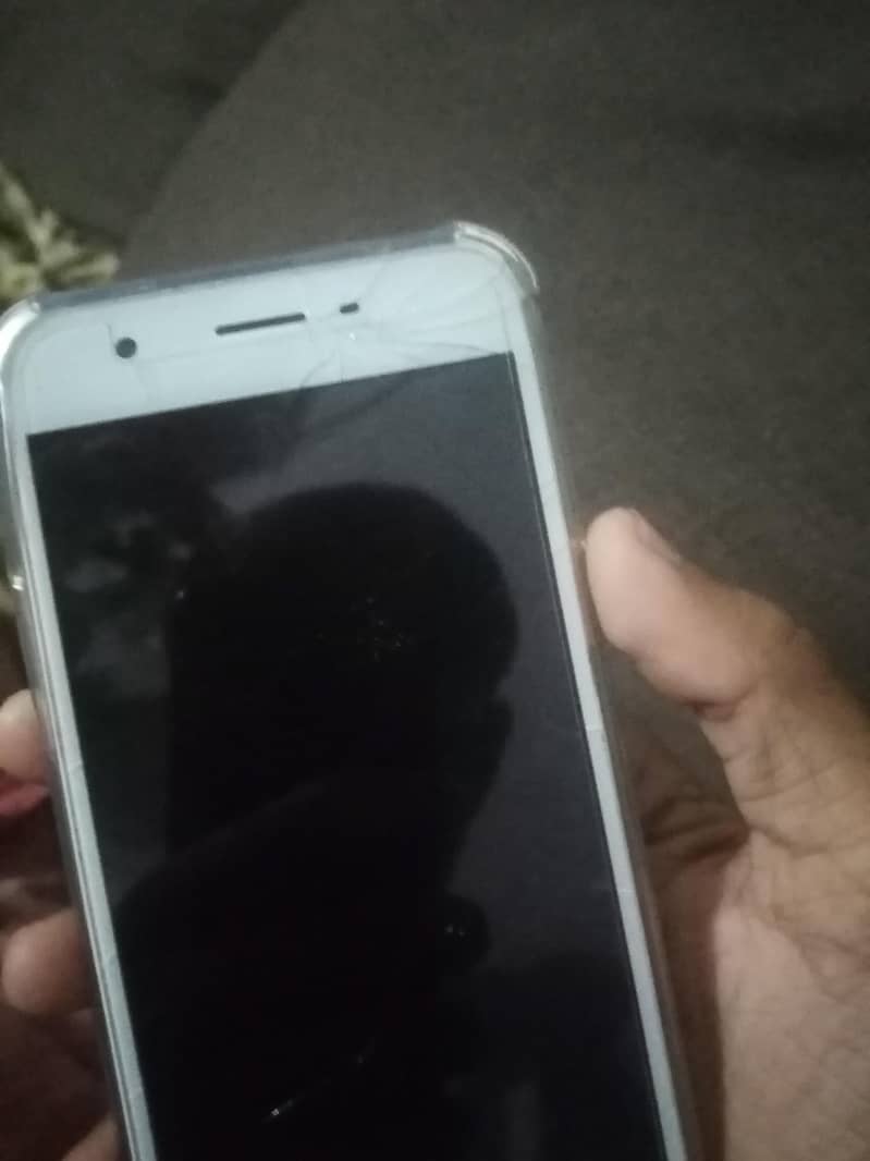 OPPO A57 2