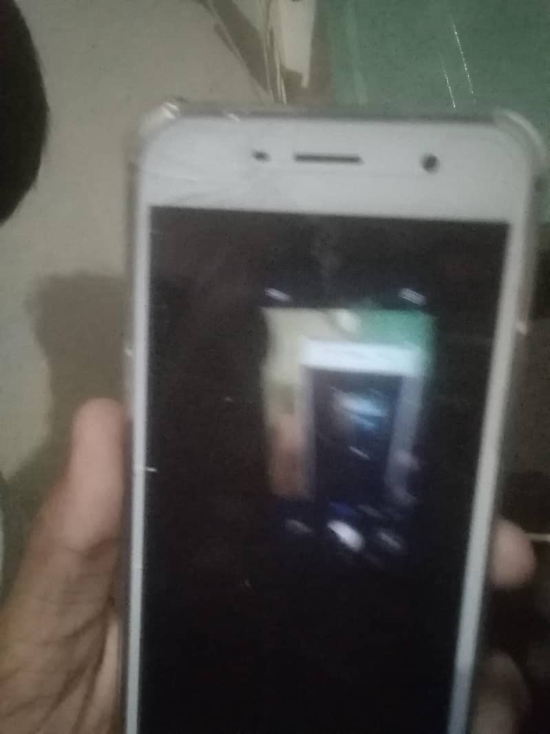 OPPO A57 4