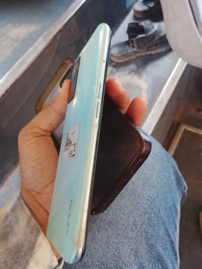OPPO A76