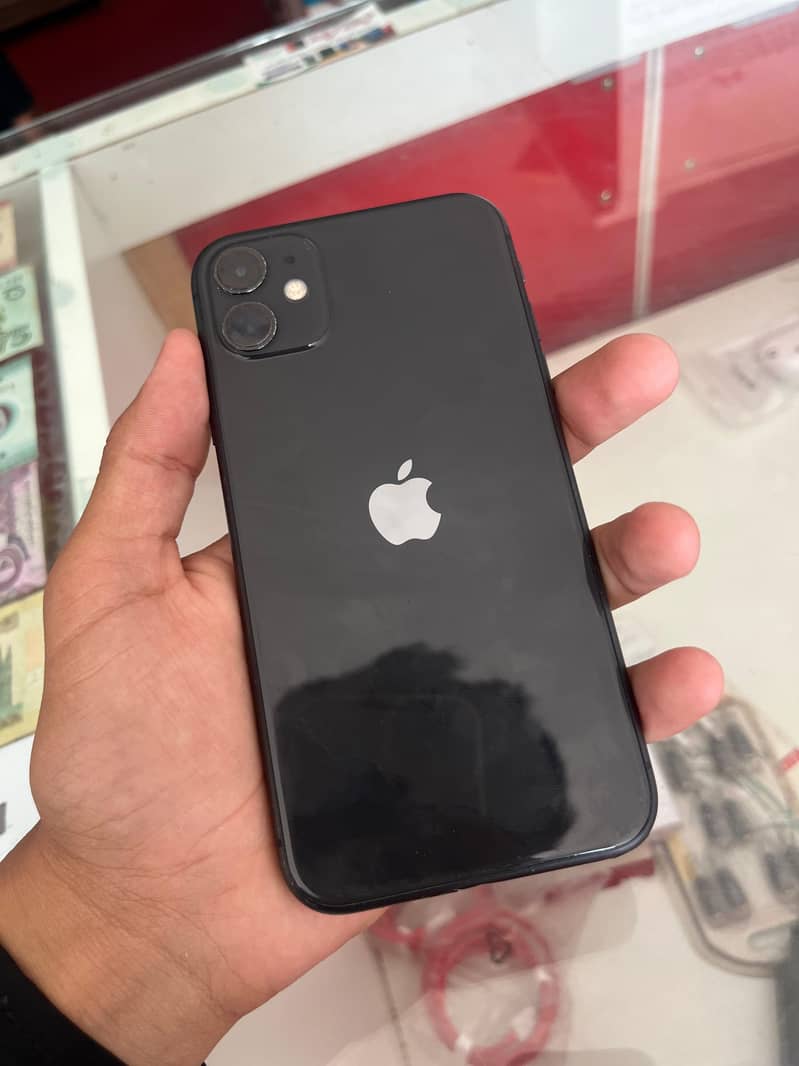 Apple iPhone 11 0
