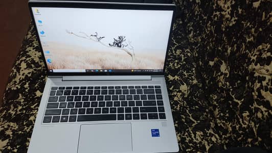 HP PROBOOK i5 11 Gen 8+25gb with intel iris Graphics card